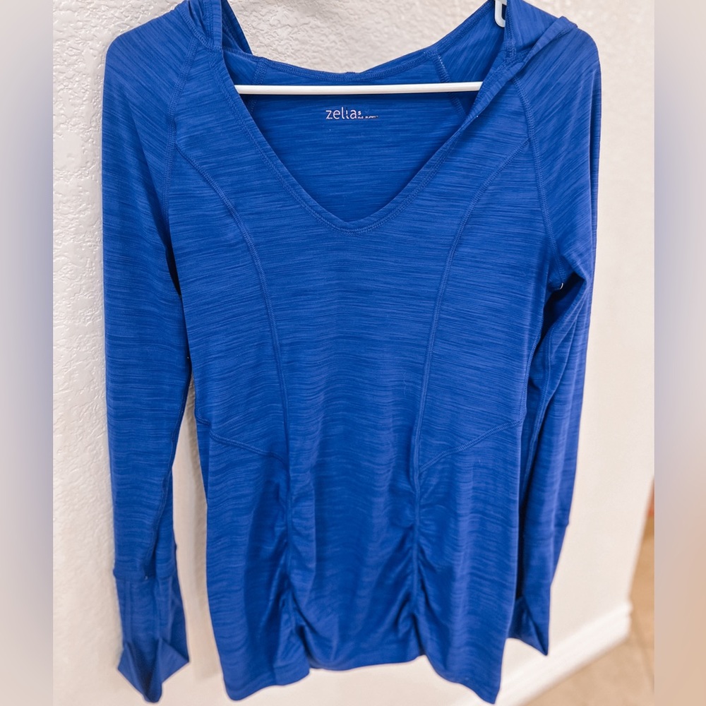 Zella long sleeve top, with hoodie. Size small. Blue